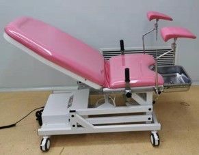 購入 多機能病院配達ベッドの医学の電気婦人科のObstetricテーブル オンライン製造