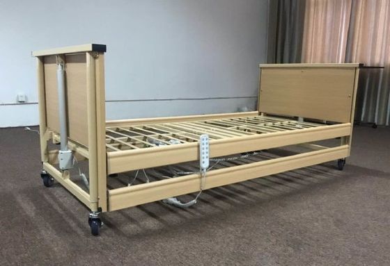 購入 木医学の家具5機能ICU 820MM電気病院用ベッド オンライン製造