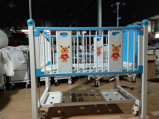 無声ブレーキ車輪1770*705mmの医学の小児科のベッド