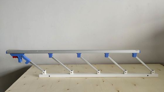 アルミ合金の病院用ベッドの監視柵の折りたたみ病院用ベッドの付属品