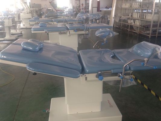電子油圧装置Bule色のGynecology作動配達ベッド