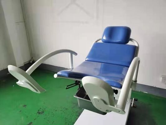 Obstetricテーブルの調節可能な婦人科の検査のベッド電気配達ベッド
