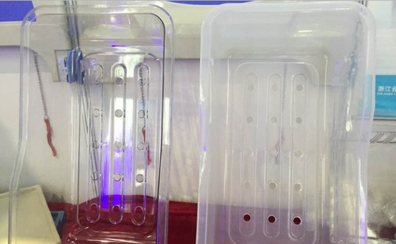 医学のプラスチック ベビー ベッドの洗面器の病院の新生のまぐさ桶の幼児病院の等級のまぐさ桶